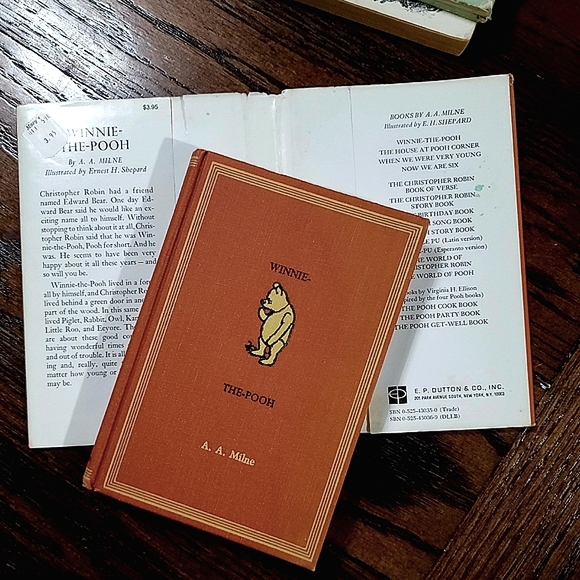 3 Assorted Collectible Antique Books - "Winnie the Pooh" 1960's Hardcover & MORE - Picture 6 of 12